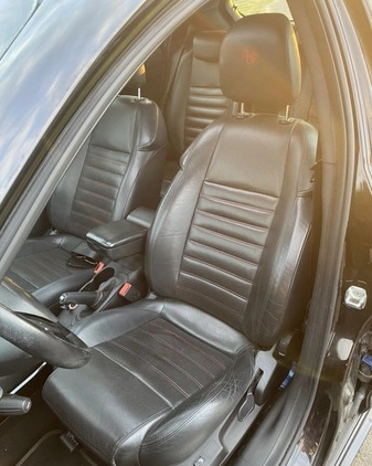 Alfa Romeo Giulietta cena 33500 przebieg: 230000, rok produkcji 2011 z Siewierz małe 277